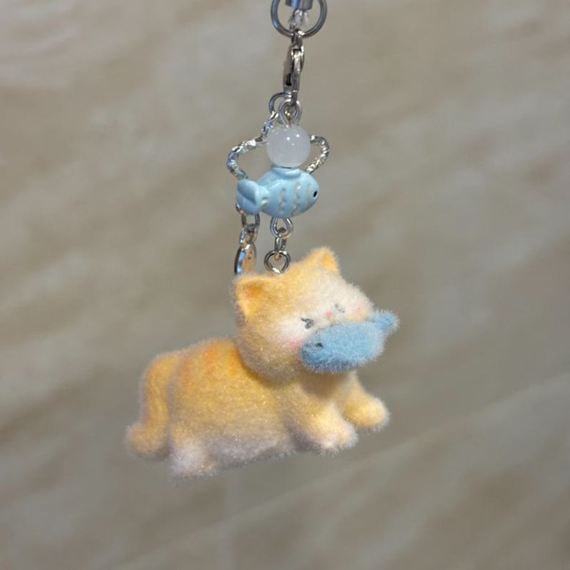 Porte-clés chat en peluche mig - Phone Accessories Design avis et prix